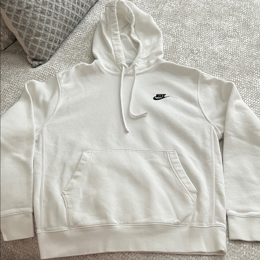 Nike Classic White Pullover Hoodie- Medium